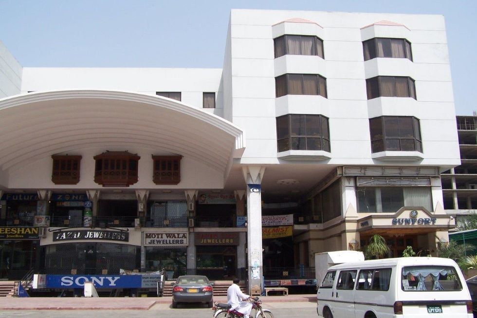 Sunfort Hotel