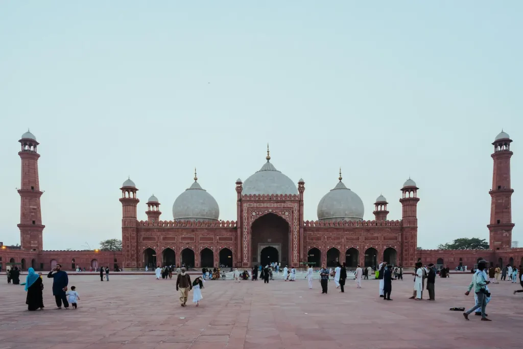 Badshahi mosque