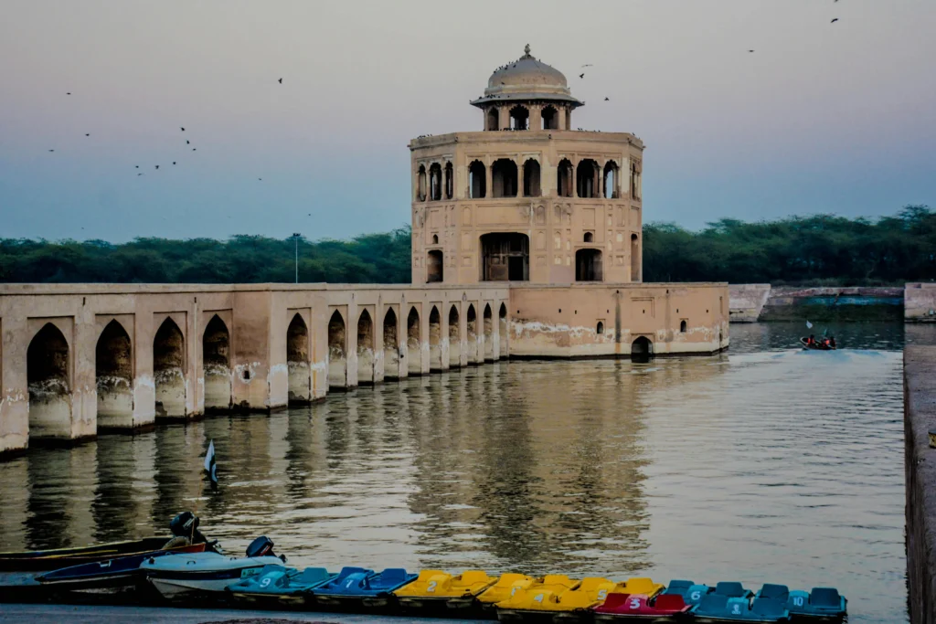 Hiran Minar