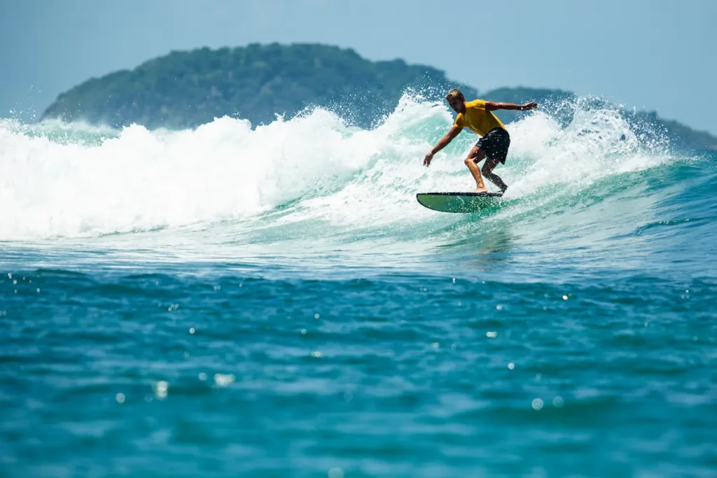 Learning to surf