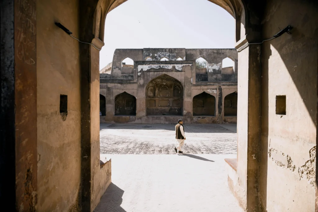 Takht i Bahi