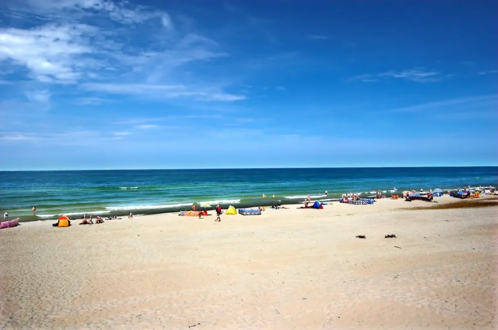 twin lake beach