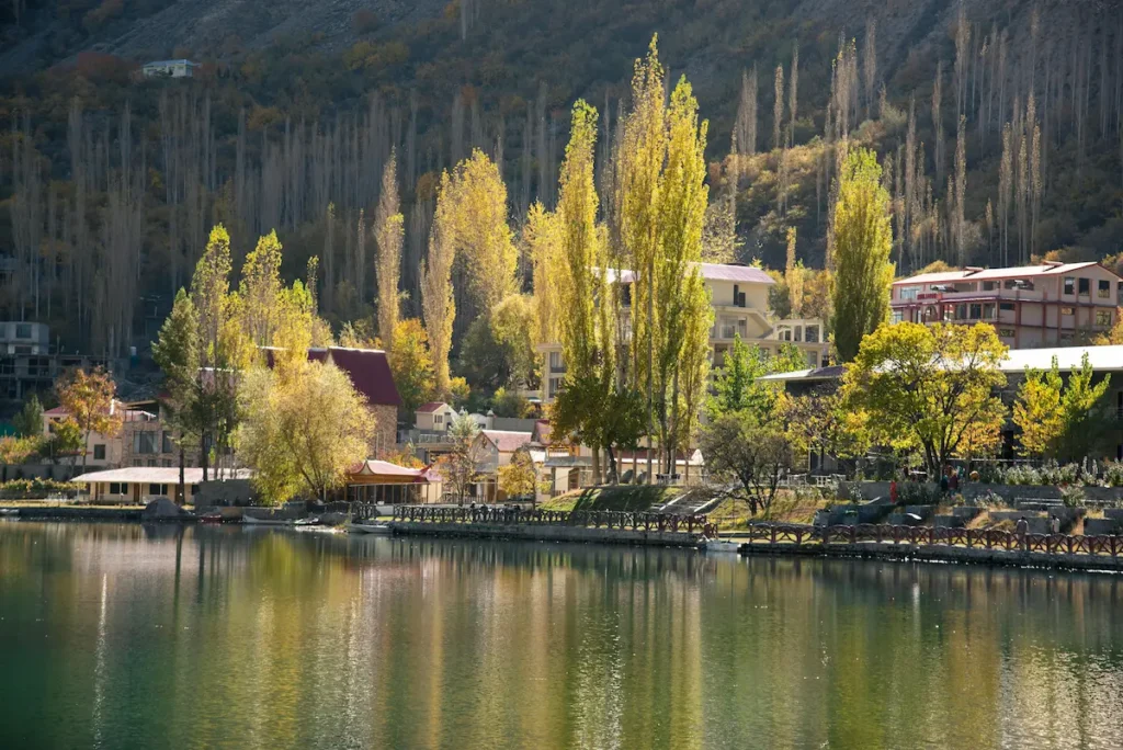 Sarpara Lake Skardu things to do