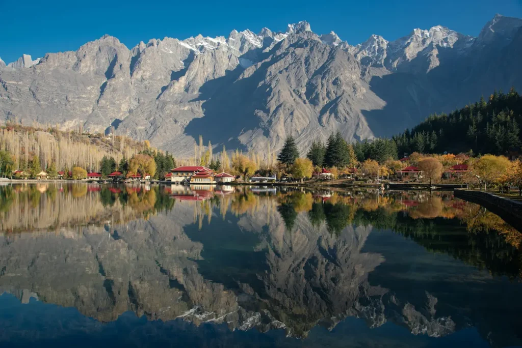 When to go Satpara Lake Skardu